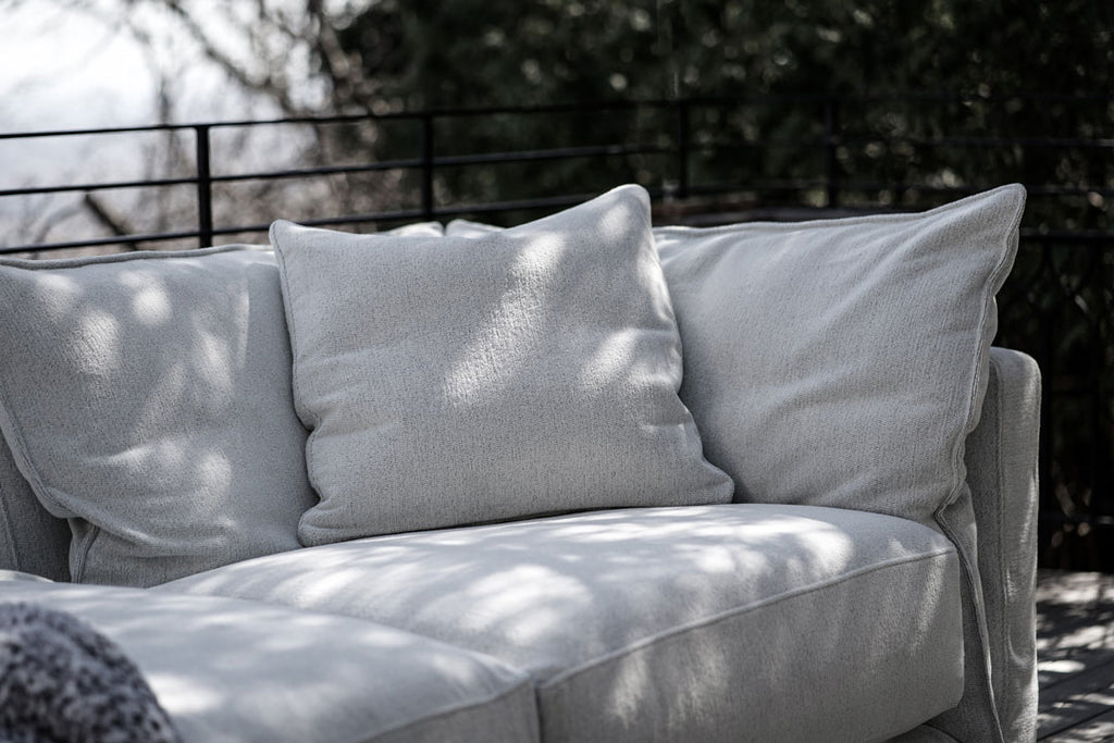 Agoka Sofa