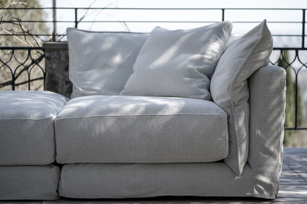 Agoka Sofa