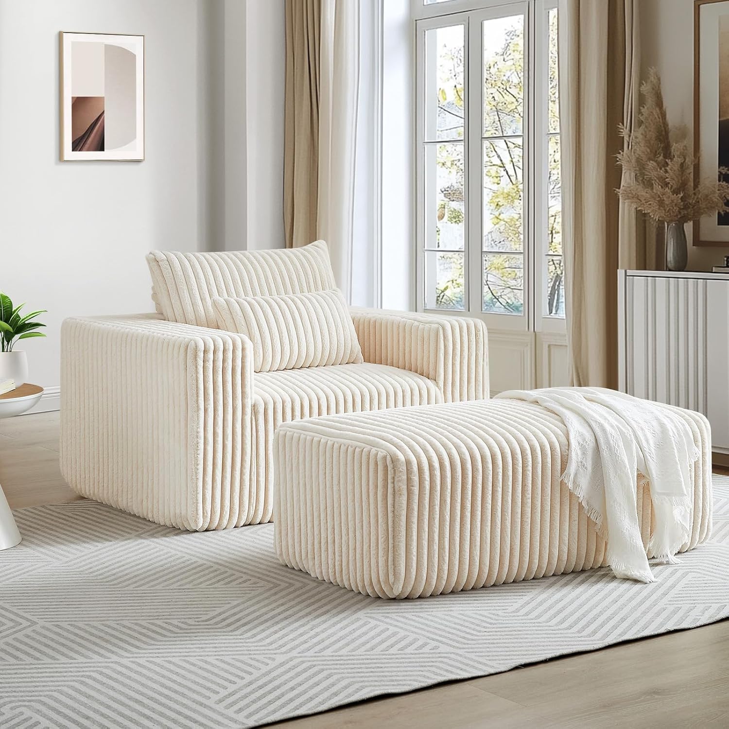 Zeya Armchair with pouf