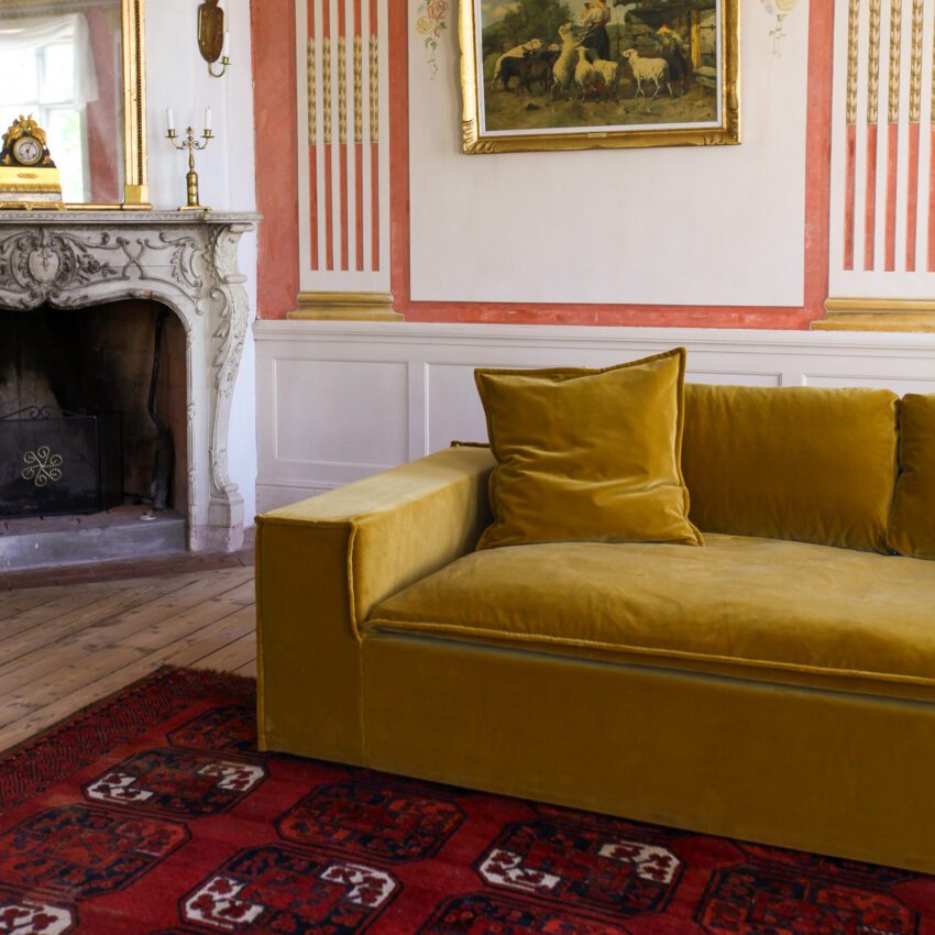 Modish Sofa