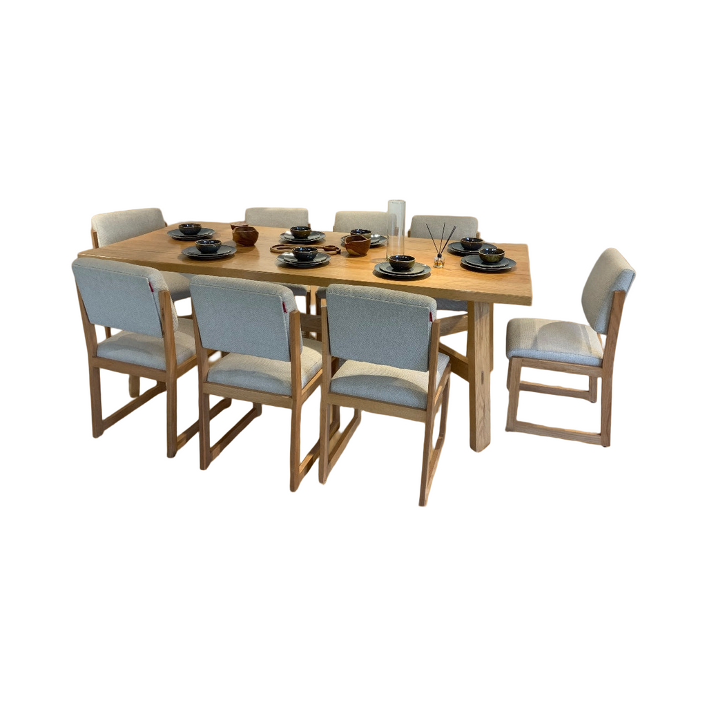 Briva Dining room with 8 Chairs