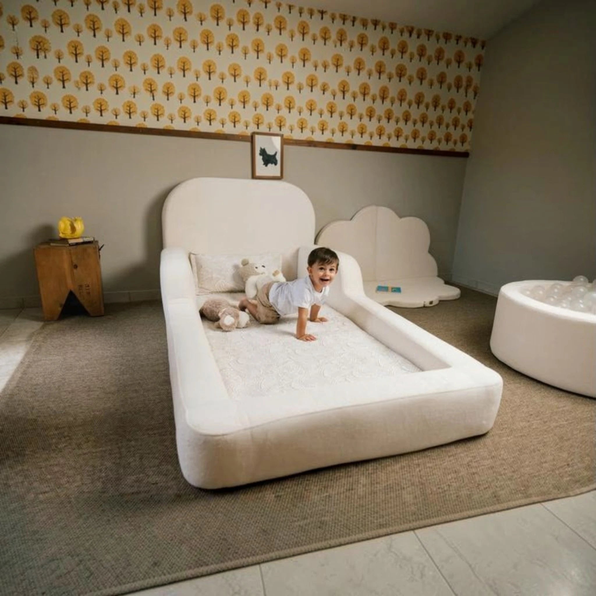 Varen Bed