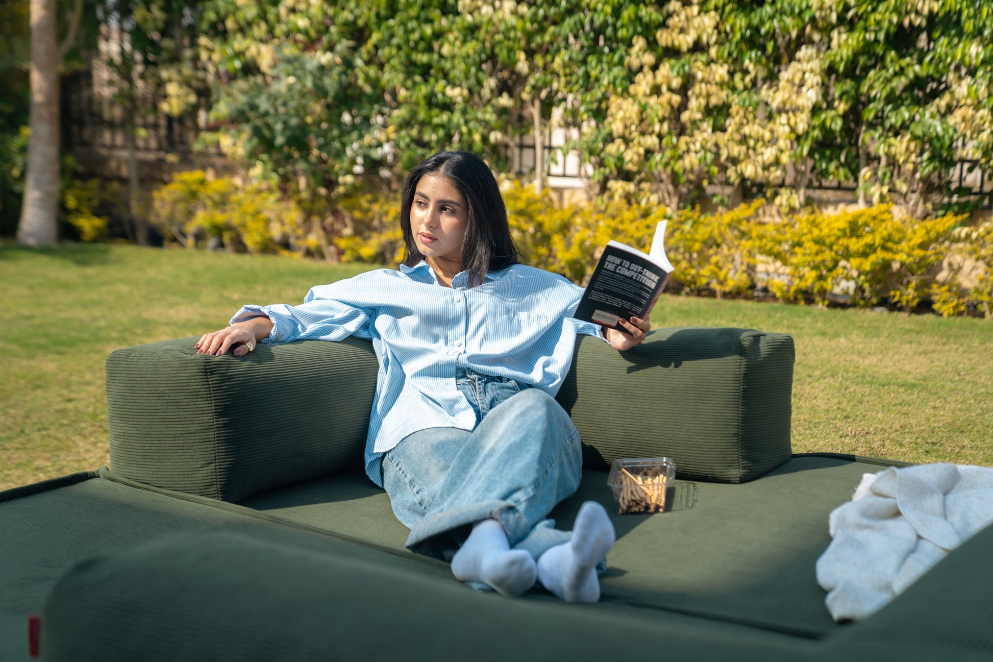 Loma sofa