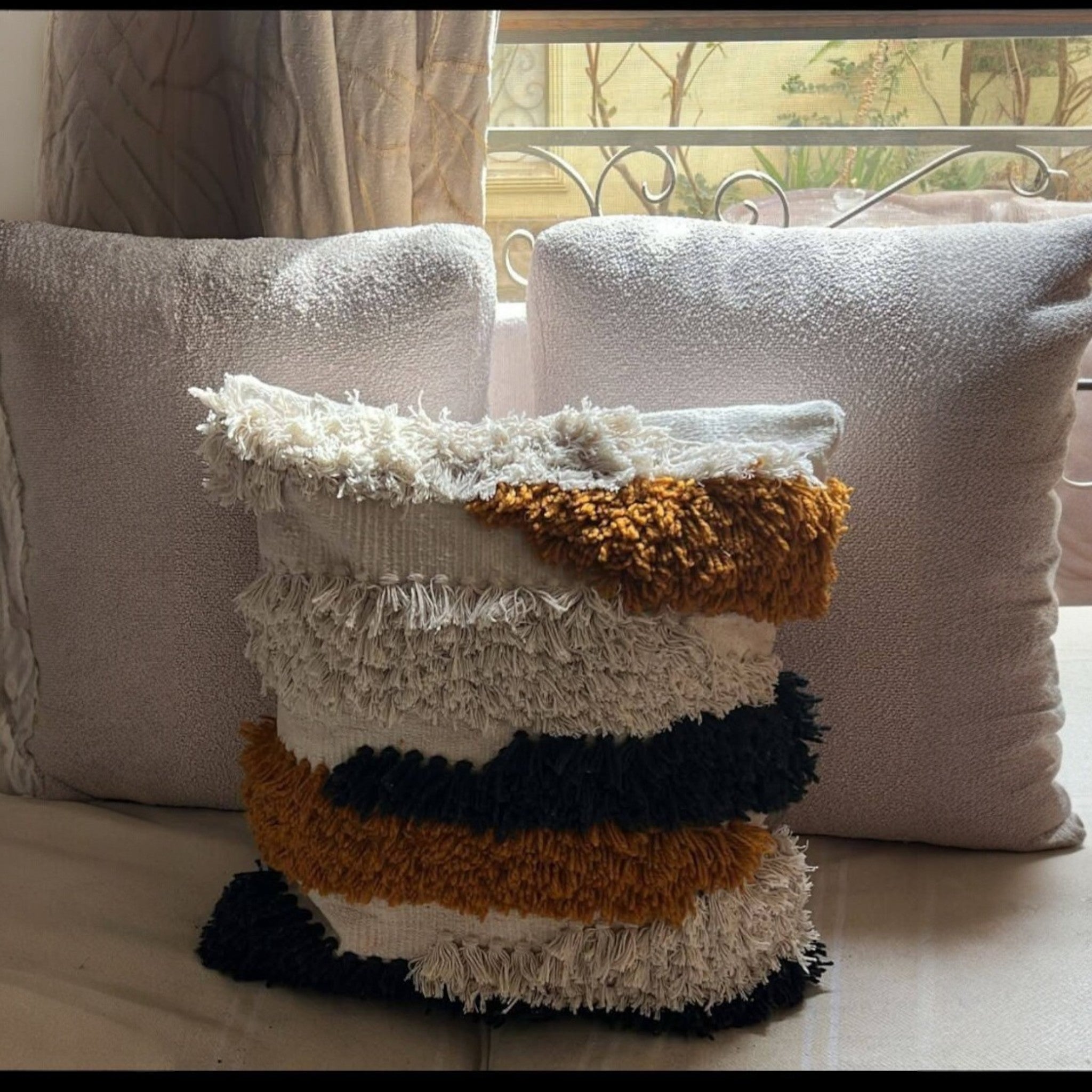 Ivvox Cushion - S414