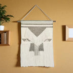 Halvi Wall Rug - S399