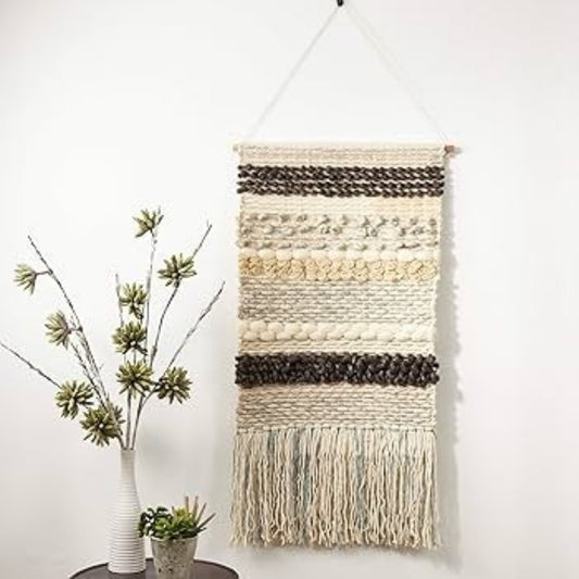 Havic Wall Rug - S406