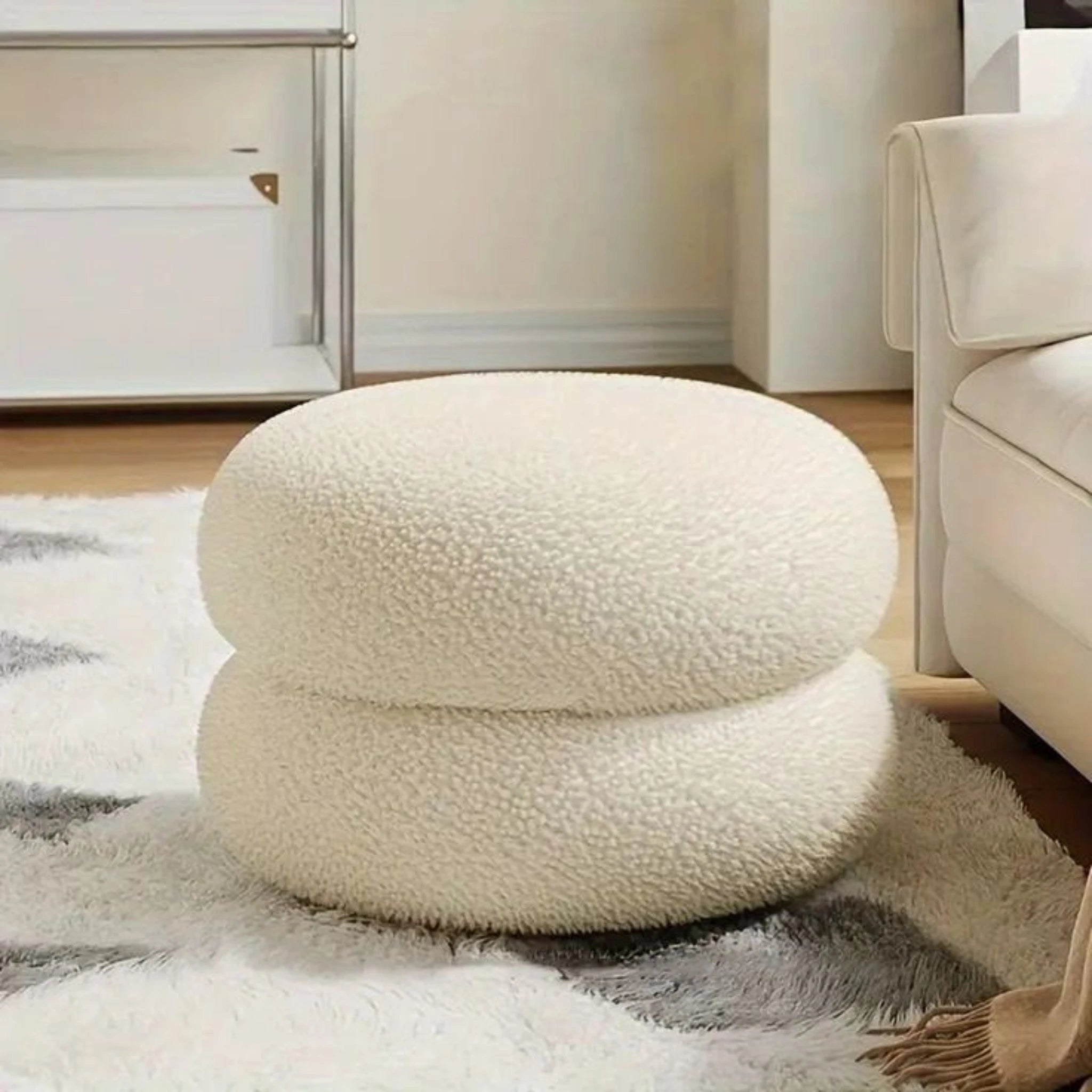 Arlo Pouf