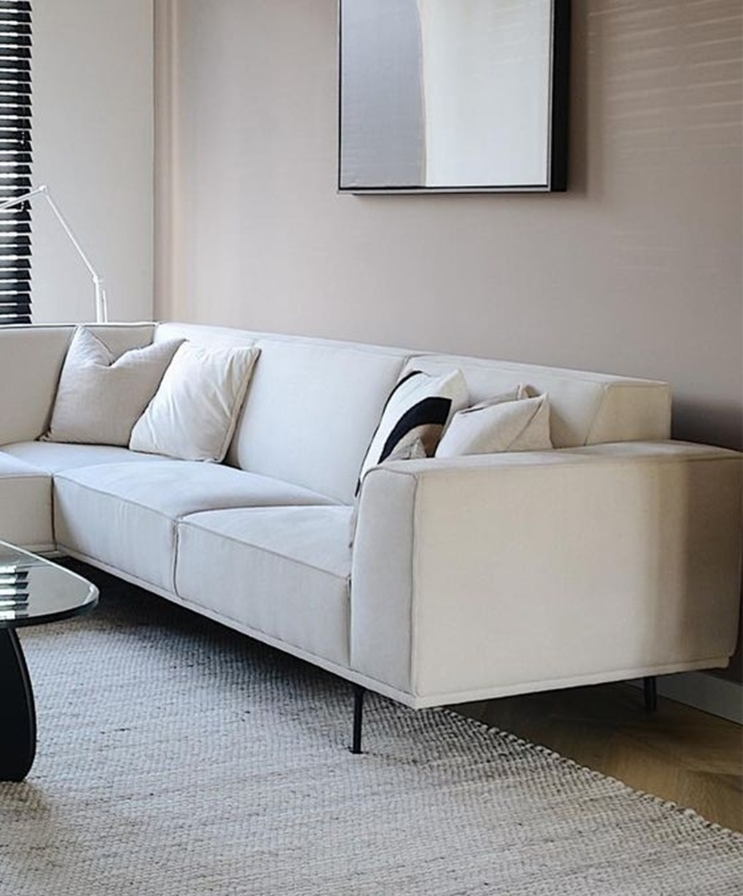 Monica Corner L shape